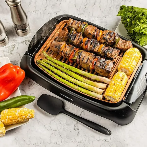 با گریل برقی چه غذاهایی میتوان پخت؟ از استیک تا سبزیجات سالم 2 با گریل برقی چه غذاهایی میتوان پخت؟ از استیک تا سبزیجات سالم